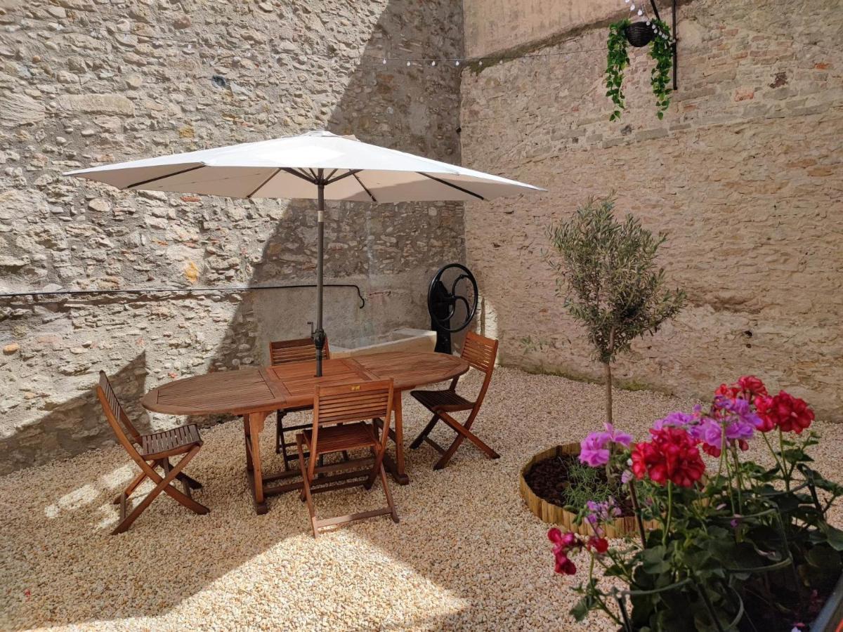 Appartamento Le Jardin Secret Conciergeriedamecarcas Carcassonne Esterno foto
