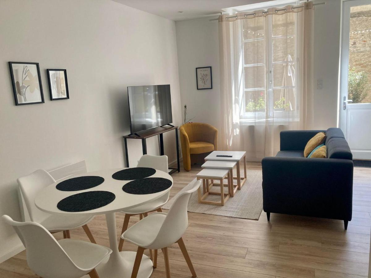 Appartamento Le Jardin Secret Conciergeriedamecarcas Carcassonne Esterno foto